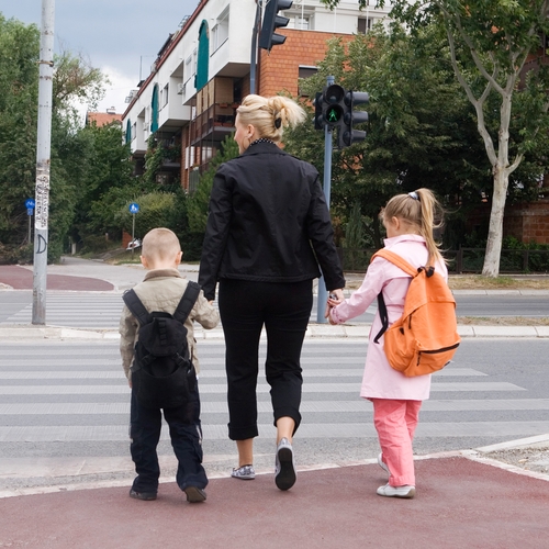 Make sure your kids are safe this year when they return to school on foot.