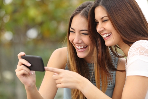 Pokemon GO is lots of fun for smartphone users, but accidents have occurred rather frequently lately due to its interactive gameplay that takes players outdoors.